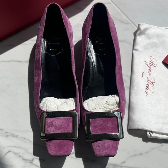 Roger Vivier rare pink suede Flats with Silver Buckle - Picture 7 of 16